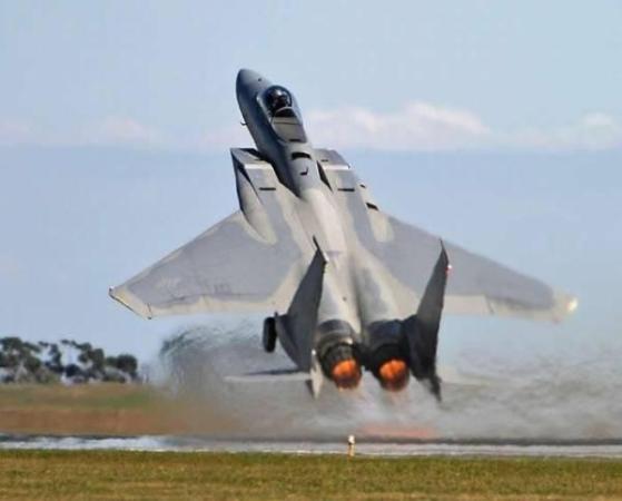 全球矚目殲60戰(zhàn)機首飛成功，堅定推進定制版RIH68.740項目