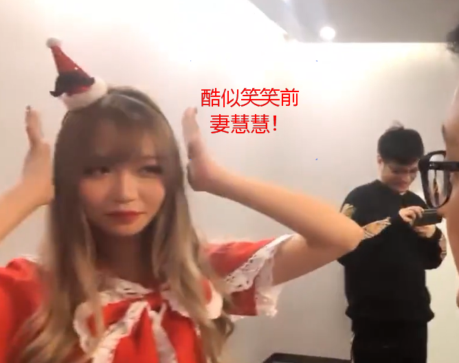 腐姐妹直播，小巷風(fēng)情小店的獨(dú)特直播秀