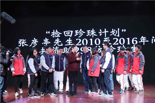 費(fèi)玉清最新段子視頻，時(shí)代的笑聲與歌唱傳奇再現(xiàn)！