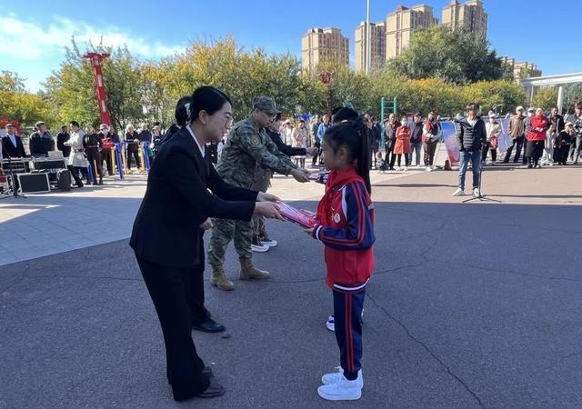 全民三張牌2024官方最新版,全民三張牌2024官方最新版，友情與歡樂的盛宴