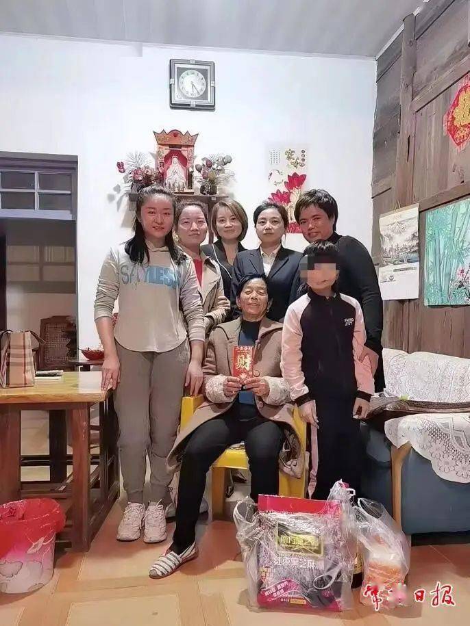 賴彩云的最新動(dòng)態(tài)，愛與陪伴的力量，溫馨日常的點(diǎn)滴記錄