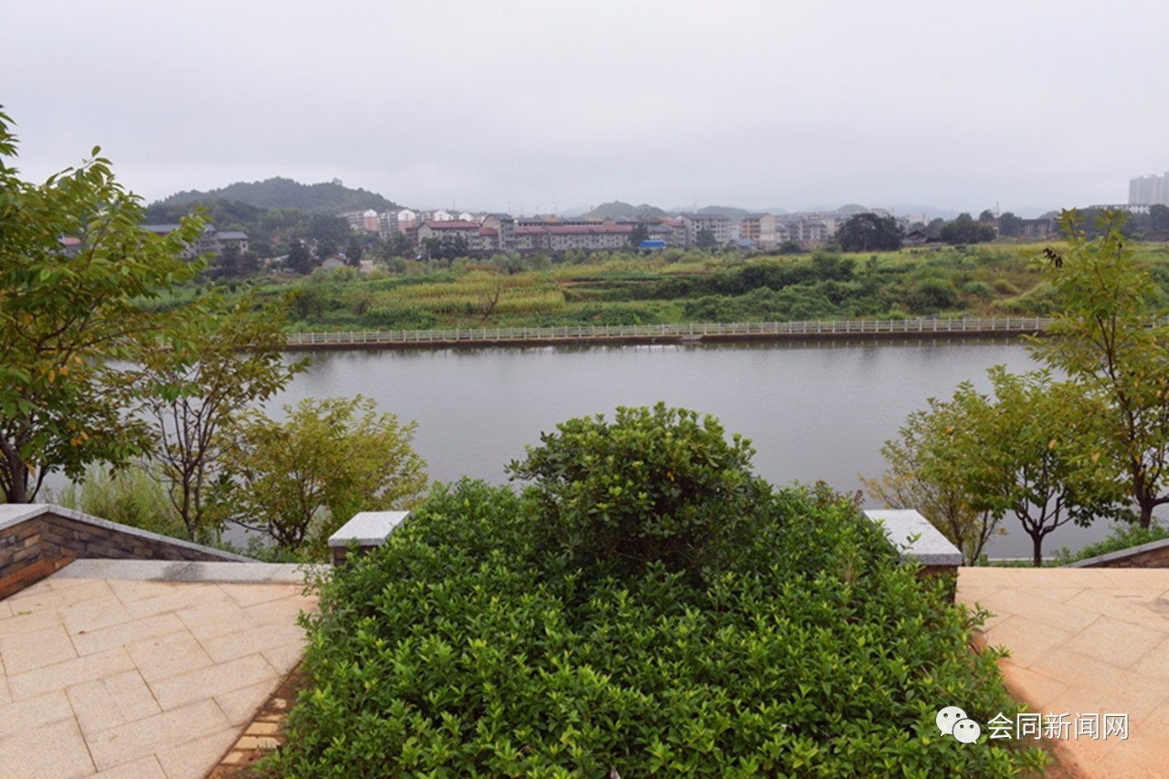 湖北來(lái)鳳大河河畔的溫馨日常最新圖片欣賞
