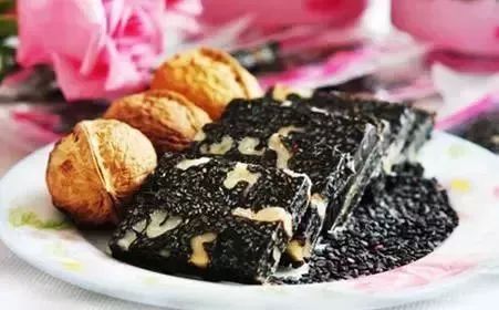阿膠糕價格探秘，小巷深處的甜蜜阿膠誘惑