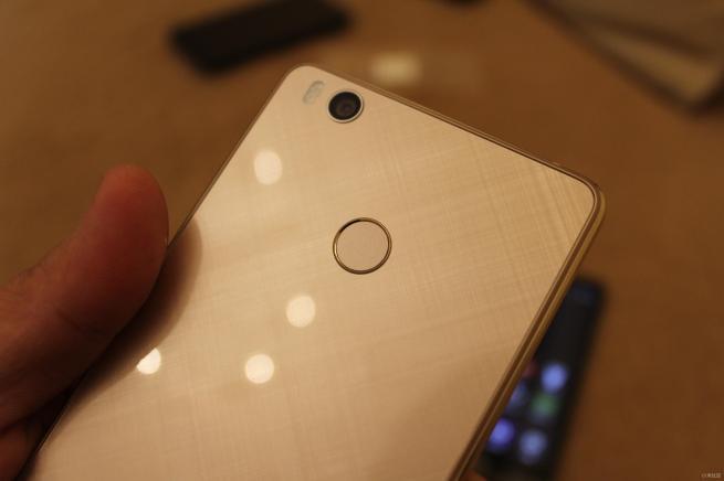 紅米Note 3最新版的日常趣事與友情紐帶