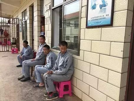 渭南磚廠關(guān)閉最新動(dòng)態(tài)，小巷特色小店的新篇章